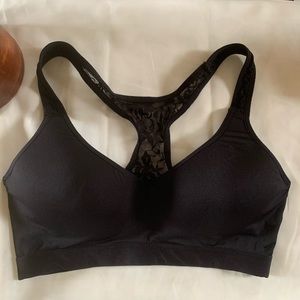 Black Padded Lace Sports Bra - Fruit of the Loom